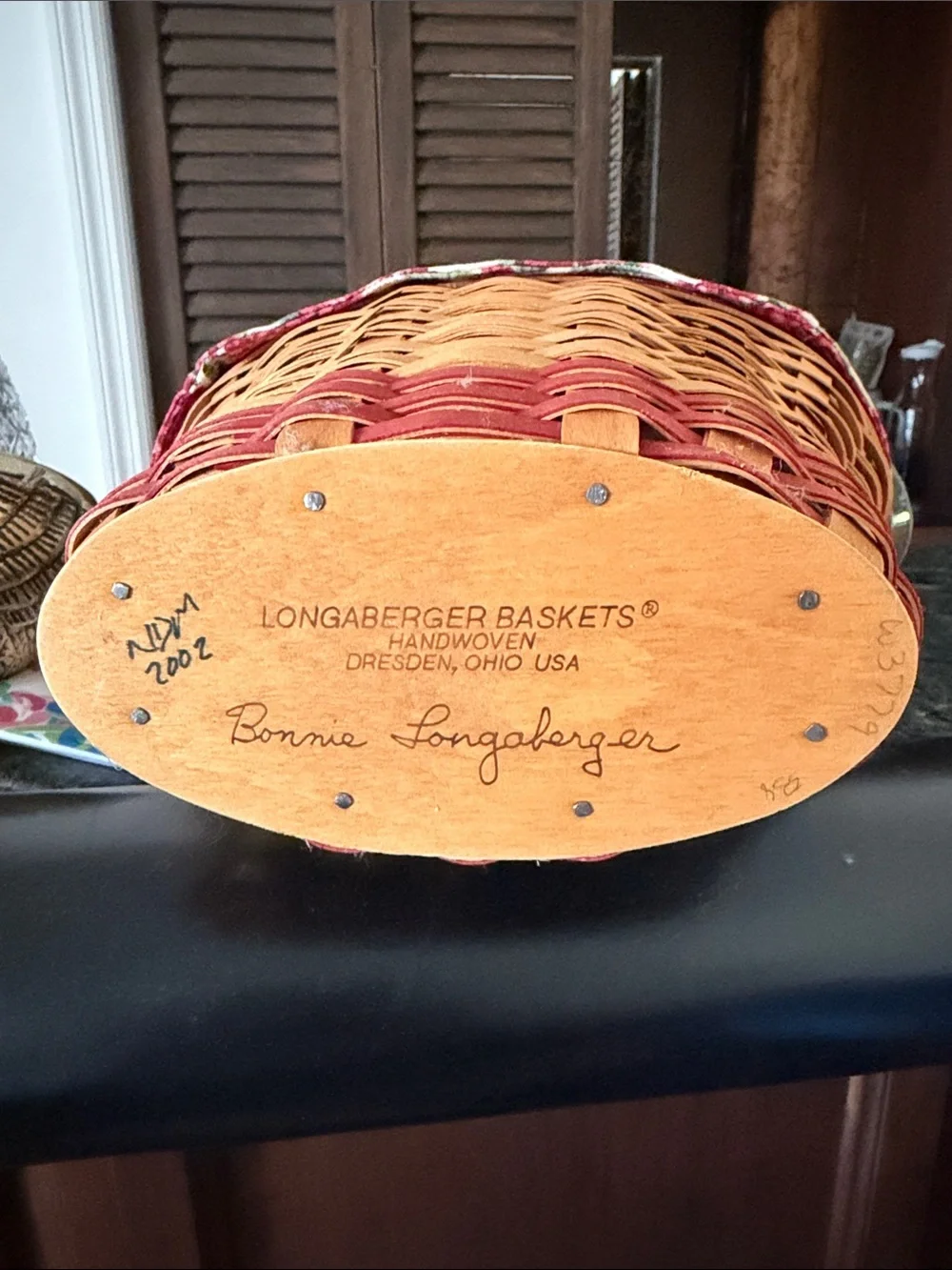 Longaberger May Series 2002 Geranium Basket w/ Liner and Plastic Protector